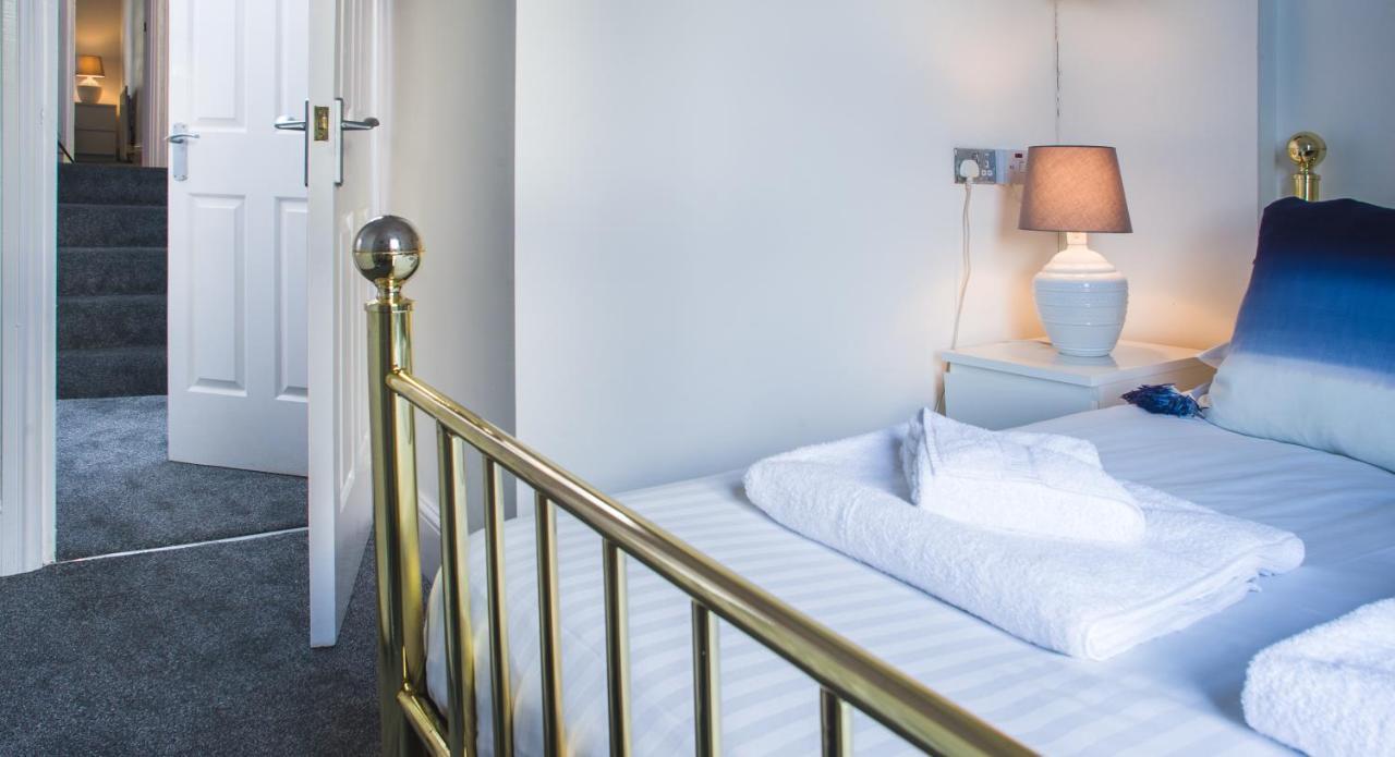 Mycityhaven - 3 Bedroom Shirehampton Flat Near Avonmouth & M4 ブリストル エクステリア 写真